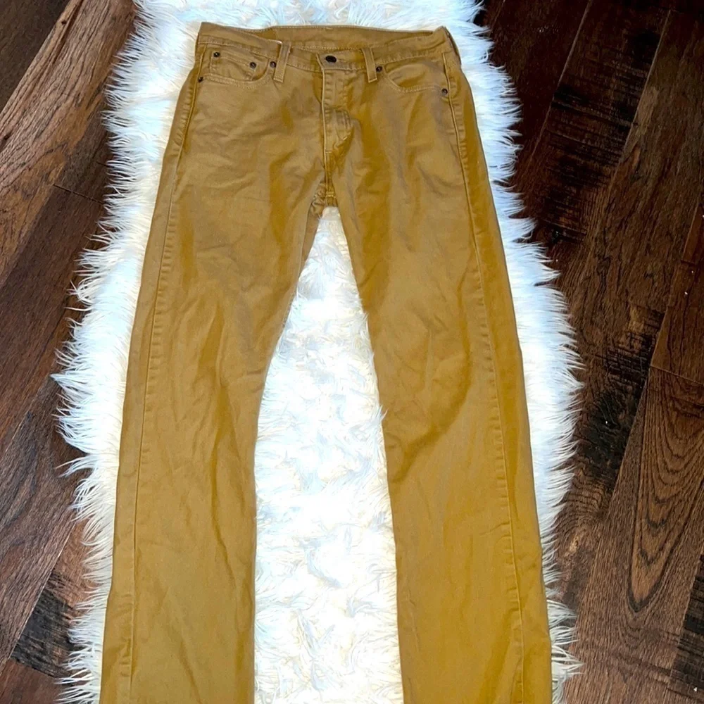 Levis Khaki Jeans